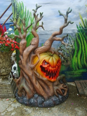 pumpkin-tree-122cms-x-93cms-x-186cms image pumpkin-tree-122cms-x-93cms-x-186cms Halloween Accessories