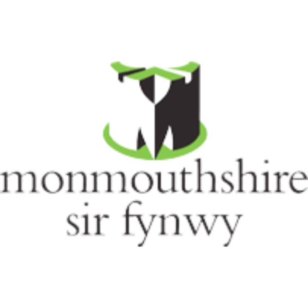 monmouthshire Mini Crazy Golf Builders - DK Fibreglass